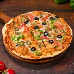 Vegetable Pizza - Medium
